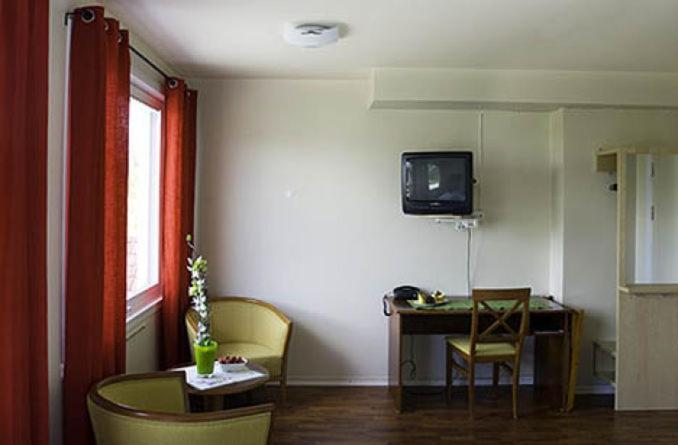 Bomlo Hotell Værelse billede